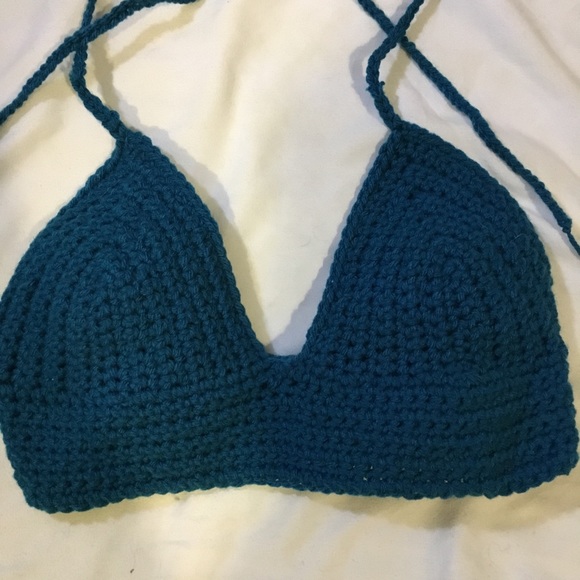 Crochet Halter/ Bikini Top - Picture 2 of 5